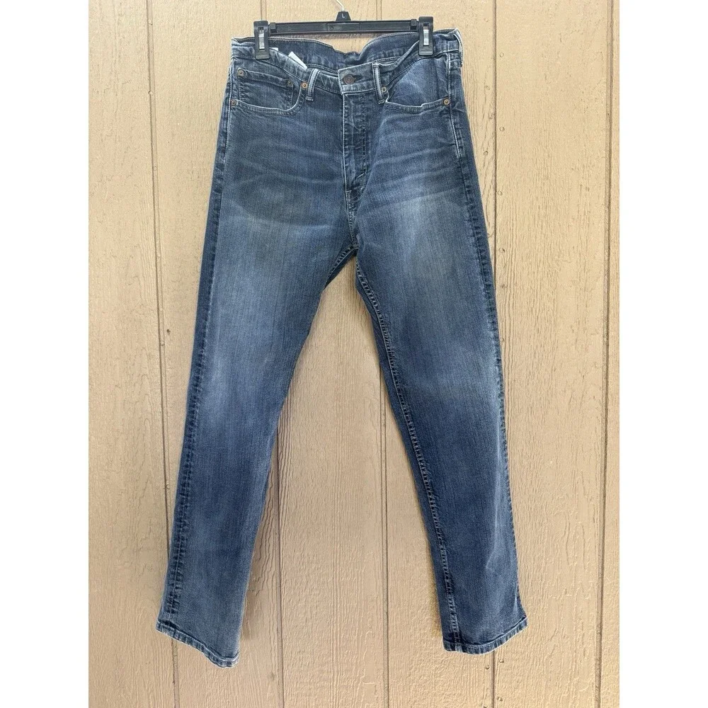 Levi's 505 Jeans Men 34x32 Regular Fit Straight Medium Faded Wash Blue Denim